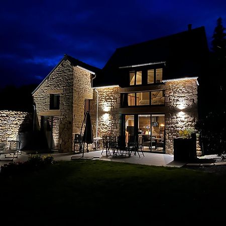 Maison D'Hote Avec Sauna Et Jacuzzi A La Campagne Les Portes du Coglais Exterior photo