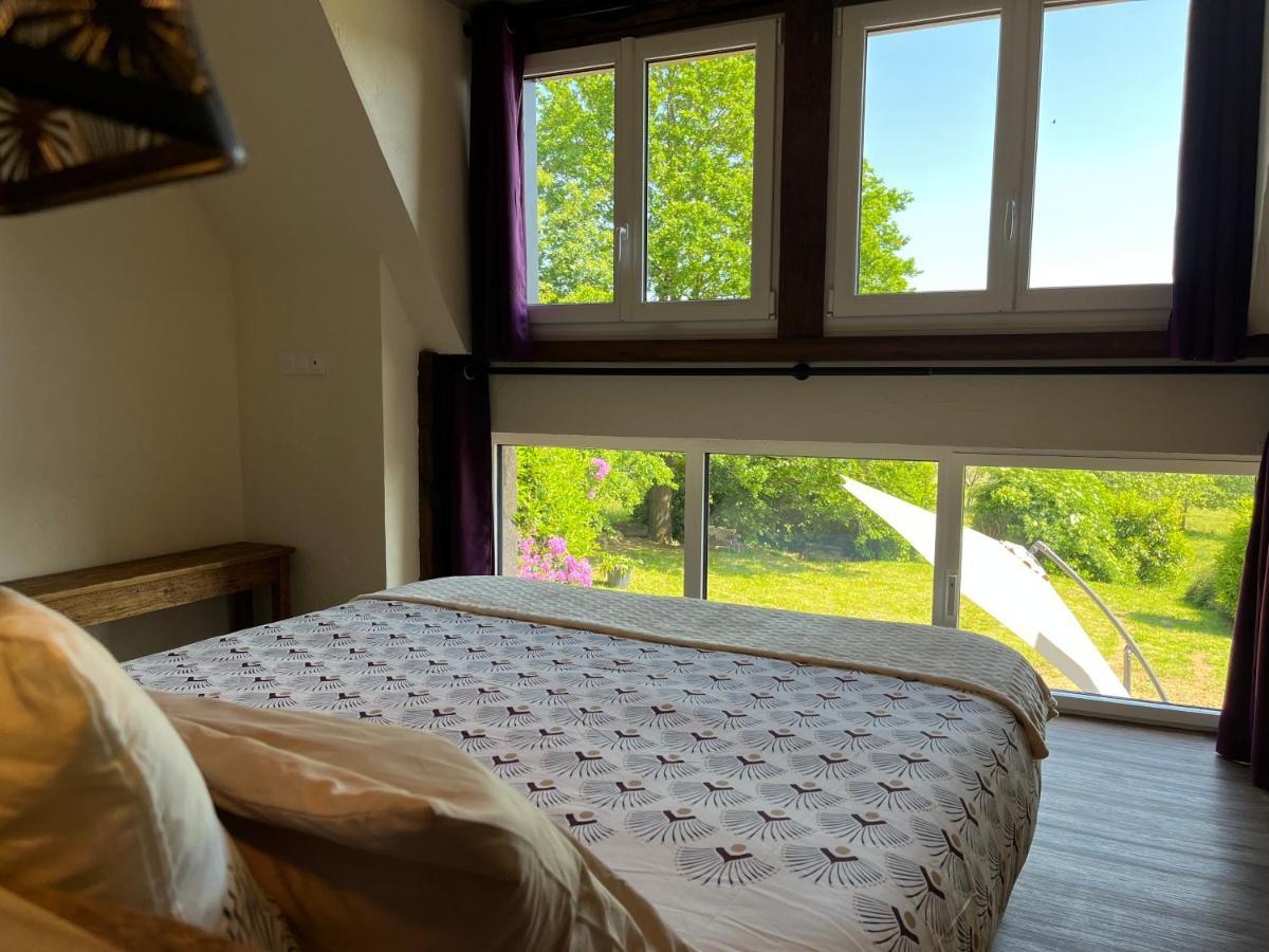 Maison D'Hote Avec Sauna Et Jacuzzi A La Campagne Les Portes du Coglais Exterior photo